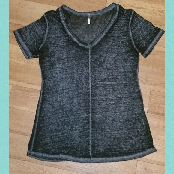 BKE Tops - 🆕️Women's BKE Core Top